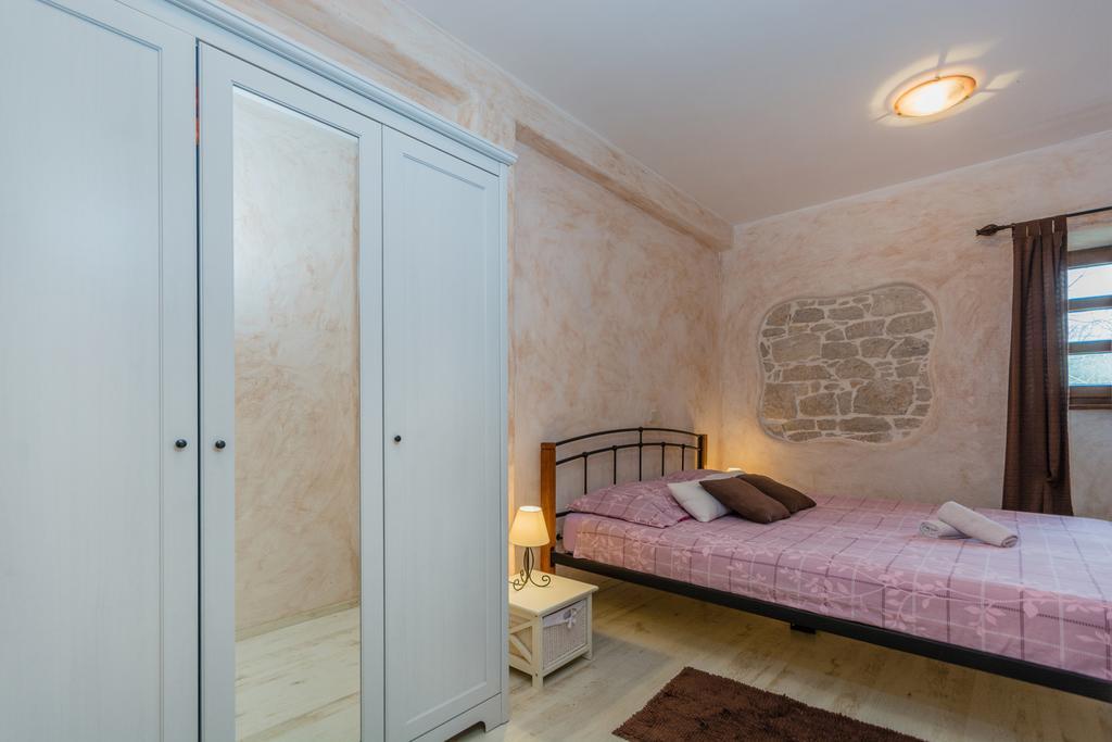 Apartment Velenik D&I Poreč Exterior foto